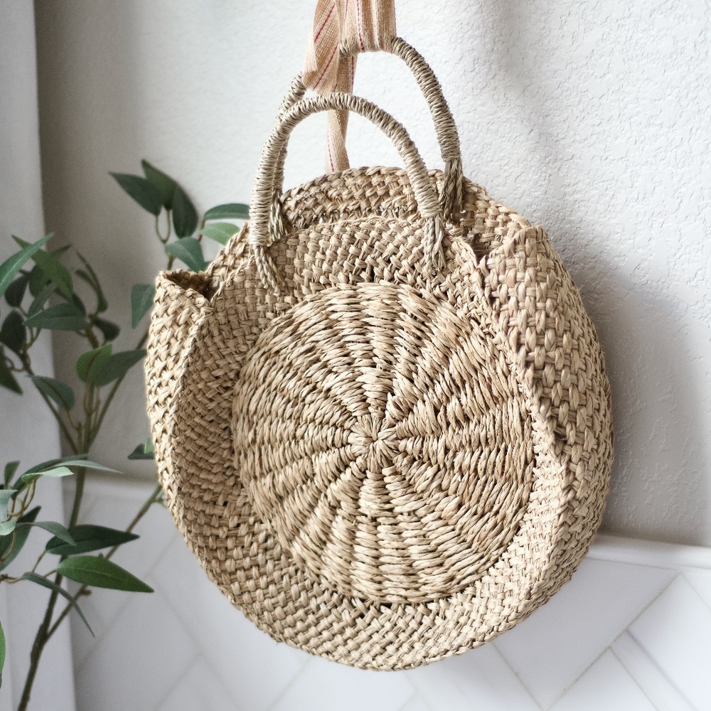 Hand Crafted Natural Straw Handbag